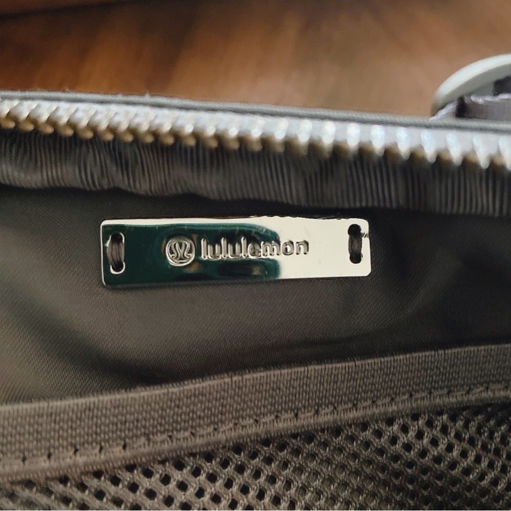 lululemon athletica Gray Crossbody - Picture 6 of 11